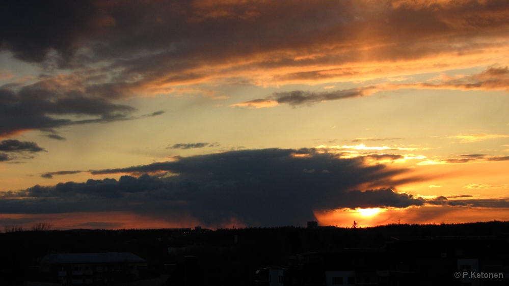 aulasku.jpg - Auringonlasku, Vantaa